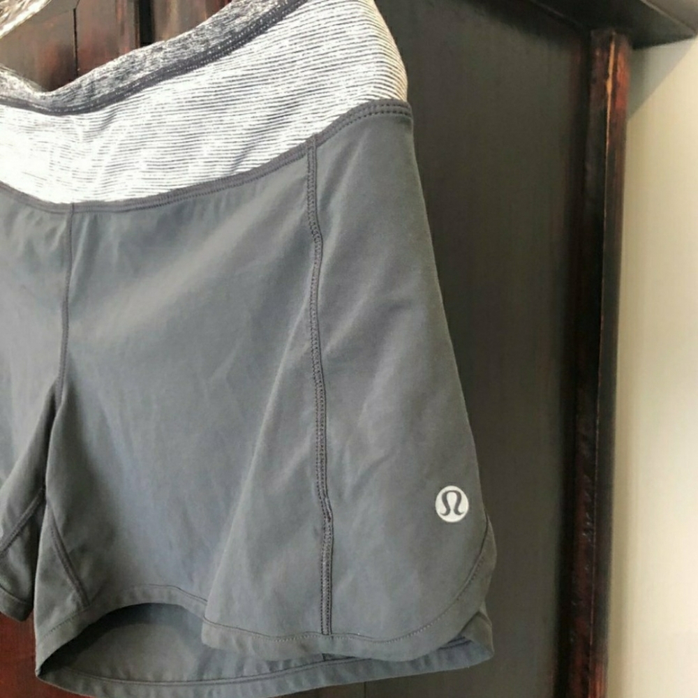 Lululemon size 8 shorts